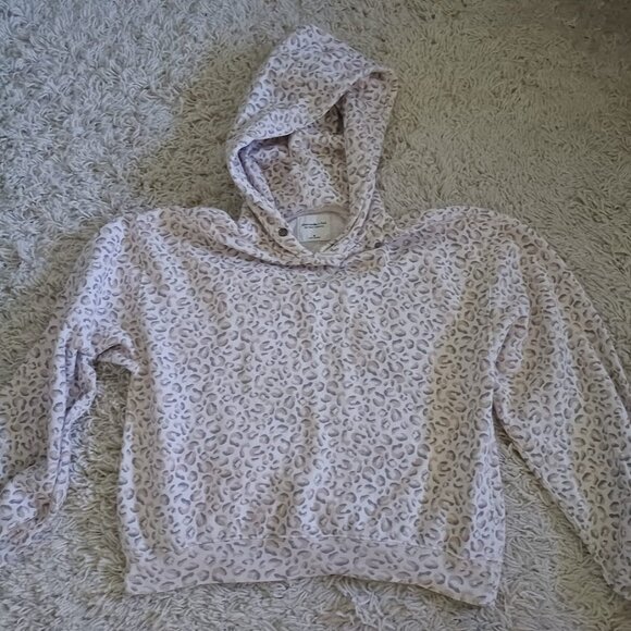 Abercrombie & Fitch Soft A&F Leopard Print Hoodie Women’s M Cozy Fleece - Picture 1 of 7